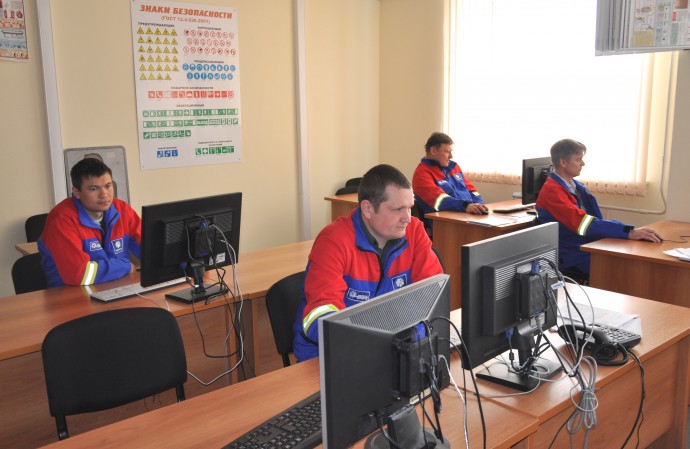 Более 1300 сотрудников ульяновского филиала «Россети Волга» прошли обучение и переподготовку