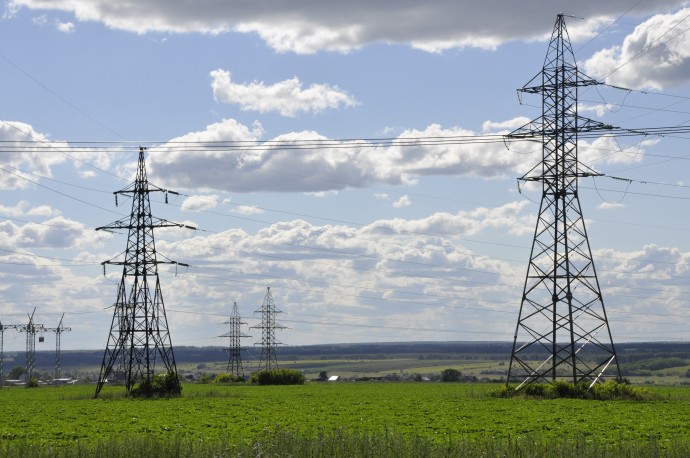 «Ульяновские сети» напоминают о правилах безопасности вблизи энергообъектов в пожароопасный и грозовой периоды