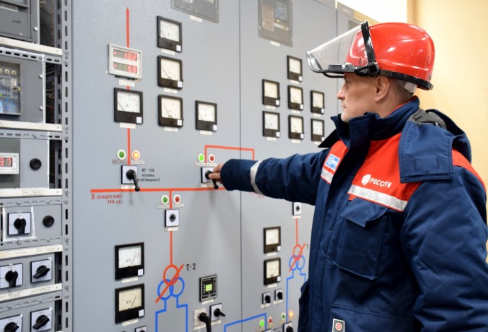Иван Янин: С начала этого года энергетики Владимирэнерго присоединили к электросетям потребителей на общую мощность более 54 МВт