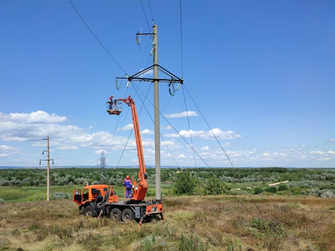 «Саратовские РС» повысили надежность электроснабжения села Старая Порубежка