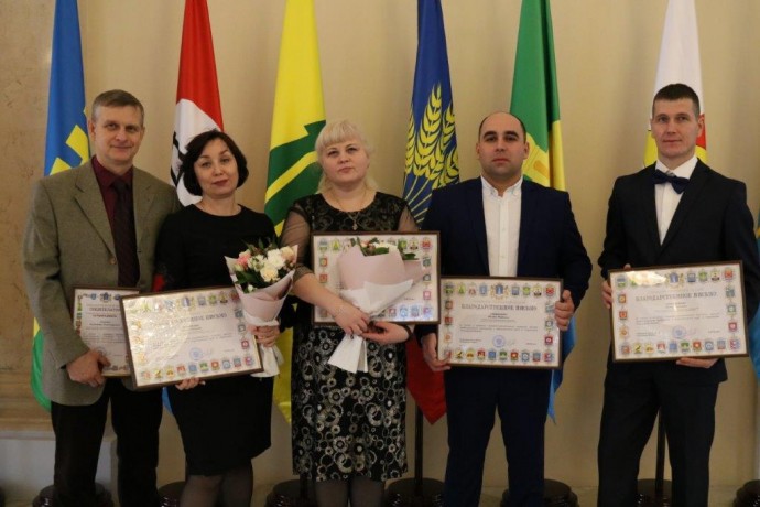 Губернатор отметил заслуги ульяновских энергетиков