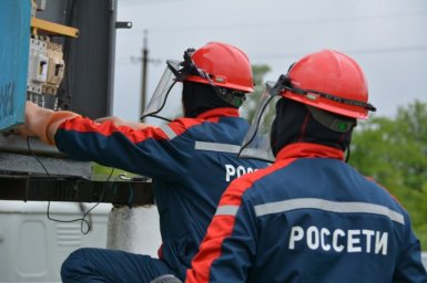 До конца июня энергетики «Самарских РС» отремонтируют 111 КТП