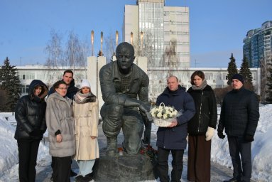Энергетики филиала «Самарские РС» присоединились к Всероссийской акции «Нашим героям» Энергетики филиала «Самарские РС» присоединились к Всероссийской акции «Нашим героям»